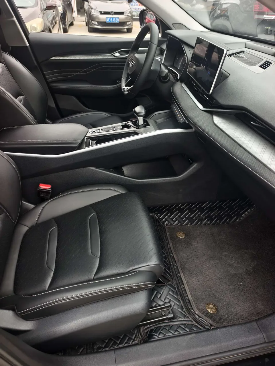 Geely Xing Rui 2.0T luxury model 2022 — миниатюра 3
