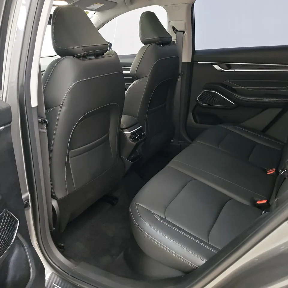 Geely Emgrand Emgrand 2022 Emgrand 2022 4th Generation 1.5L CVT Premium Edition 2022 — thumbnail 5