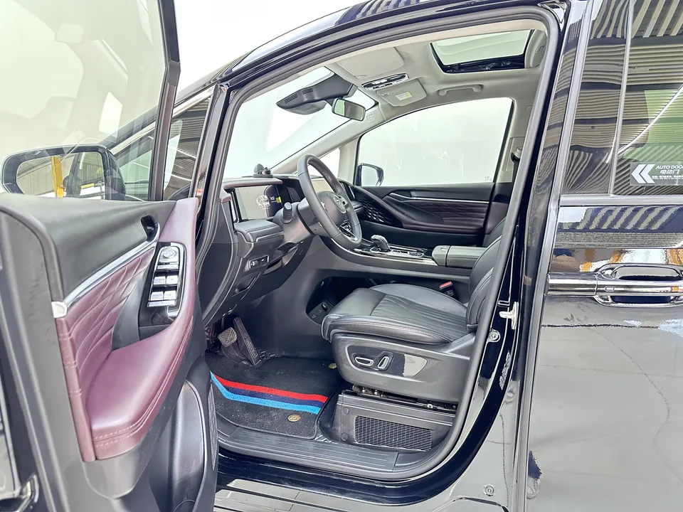 GAC Trumpchi M8 Trumpchi M8 2024 Master Series 2.0TGDI Premium Edition 2023 — миниатюра 5