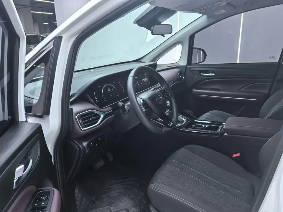 GAC Trumpchi M6 MAX 270T WDCT Luxury Edition 2025 — миниатюра 5