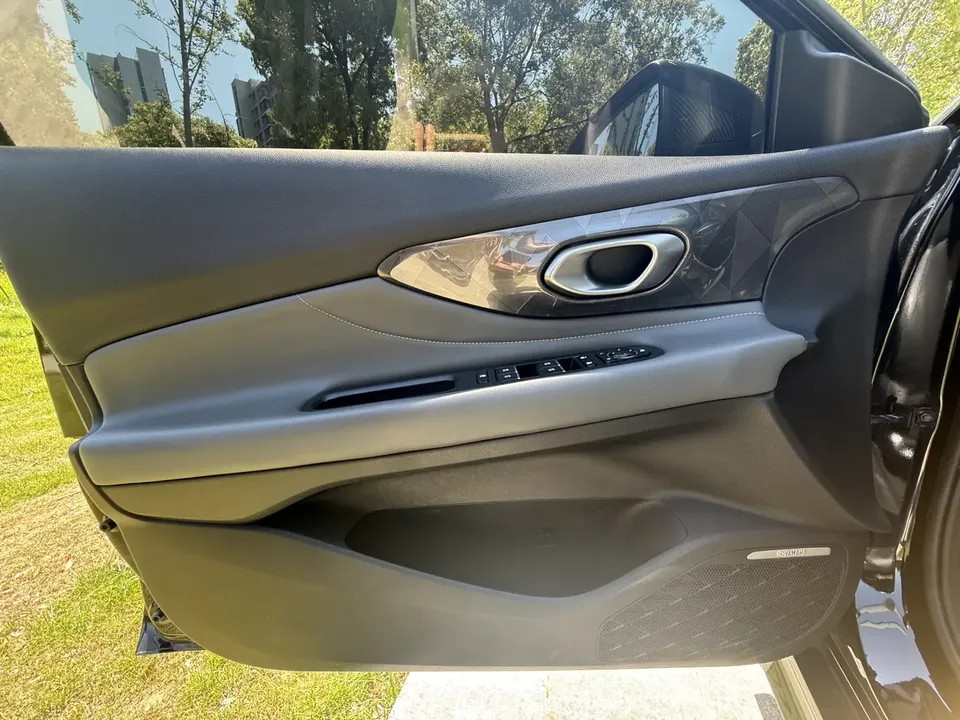 GAC Trumpchi Shadow Leopard 270T DCT R-Style 2024 — миниатюра 5