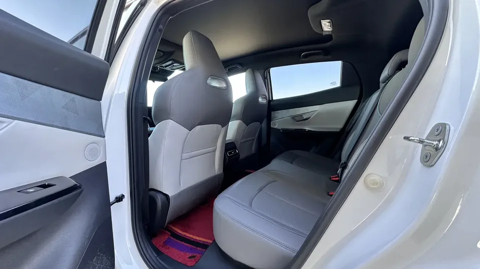 Changan UNI-T Second Generation 1.5T Premium Edition 2024 — миниатюра 4