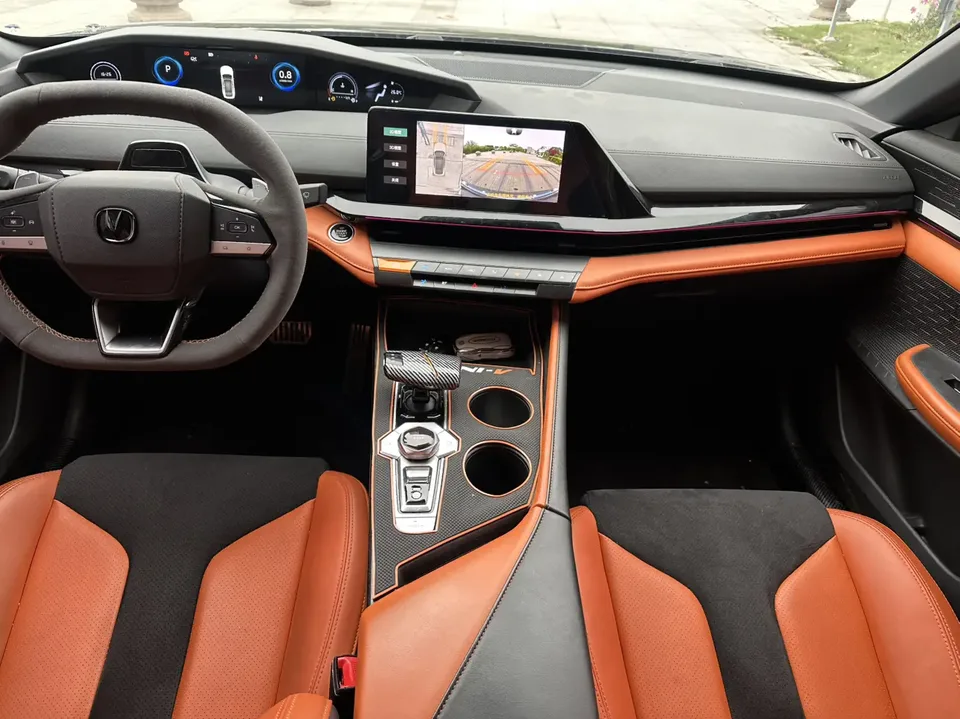 Changan UNI-V 1.5T Sports Edition 2023 — миниатюра 5