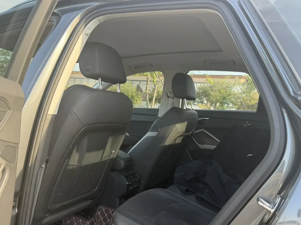 Audi Q3 Audi Q3 2022 35 TFSI Fashionable and Dynamic 2022 — миниатюра 3