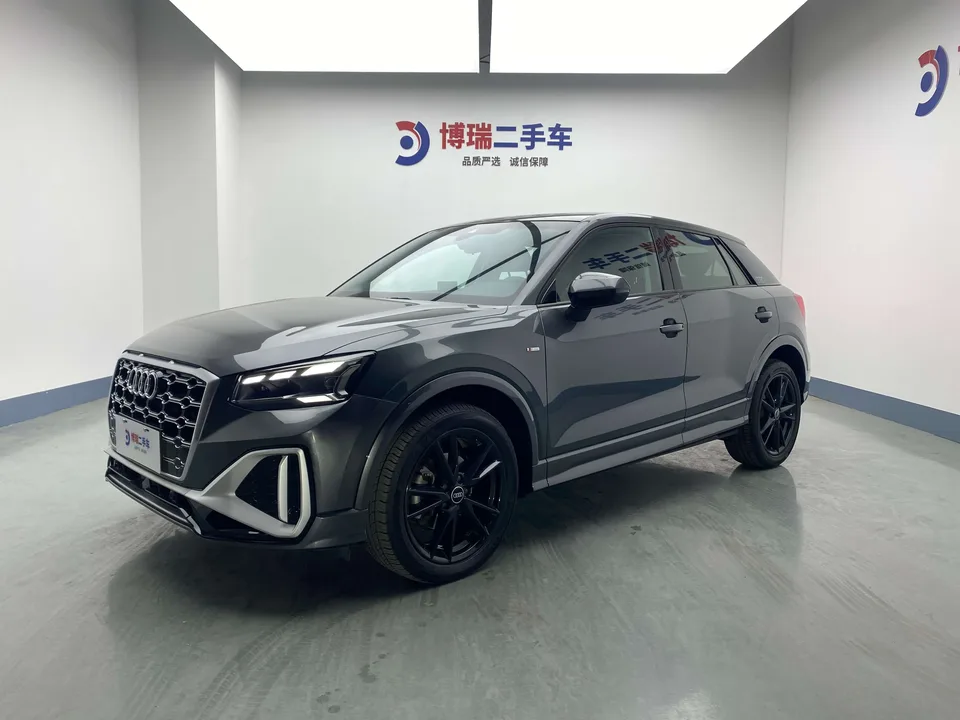 Audi Q2L Q2L 2022 Audi Q2L 2022 35 TFSI aggressive and dynamic model 2022 — photo 1, buy with delivery to Moscow