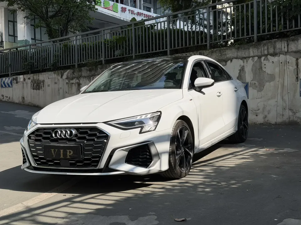 Audi A3 A3 2021 A3L Limousine 35 TFSI Enterprising and Elegant Model 2022 — photo 1, buy with delivery to Moscow