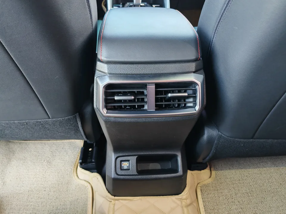 Kia Sportage Ace 1.5T GT-Line Super Edition 2022 — миниатюра 5