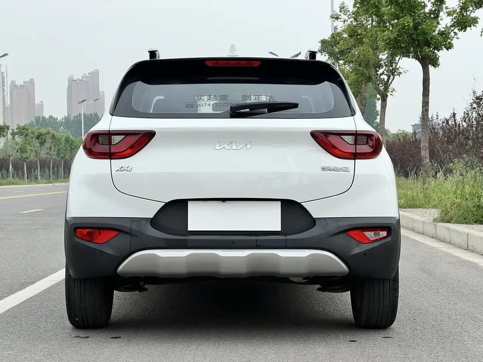 Kia KX1 Yipao 2021 1.4L CVT fun sunroof model 2022 — thumbnail 2