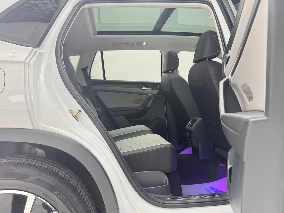 Volkswagen Tayron Tanyue 2023 280TSI 2WD Luxury Plus Advanced Edition 2022 — миниатюра 5