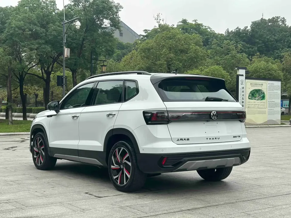 Volkswagen Tharu 300TSI 2WD Moon Edition 2024 — миниатюра 4