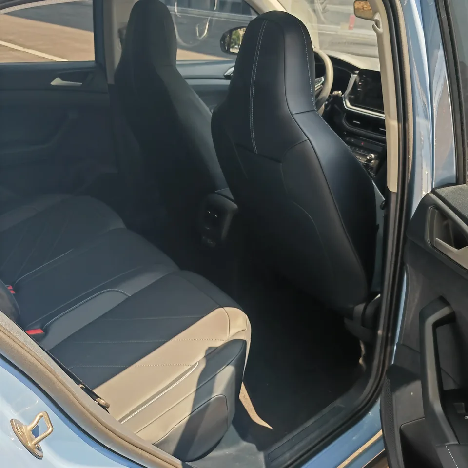 Volkswagen Tharu Tuyue 2025 New 300TSI Ruixiang Edition 2024 — миниатюра 3