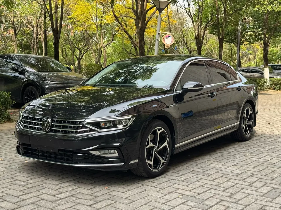 Volkswagen Magotan 2023