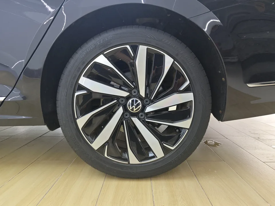 Volkswagen Passat Passat 2022 330TSI Star Elite Edition 2022 — миниатюра 3