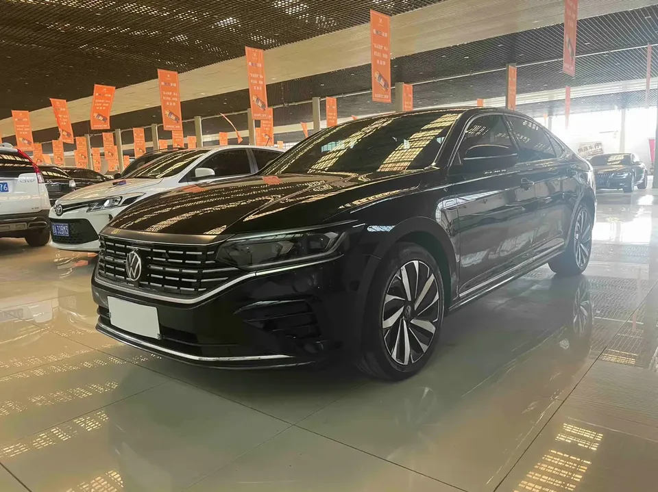 Volkswagen Passat 2022