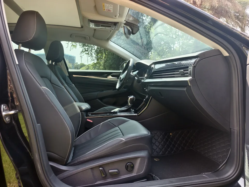 Volkswagen Passat Passat 2022 330TSI Elite Edition 2022 — миниатюра 5