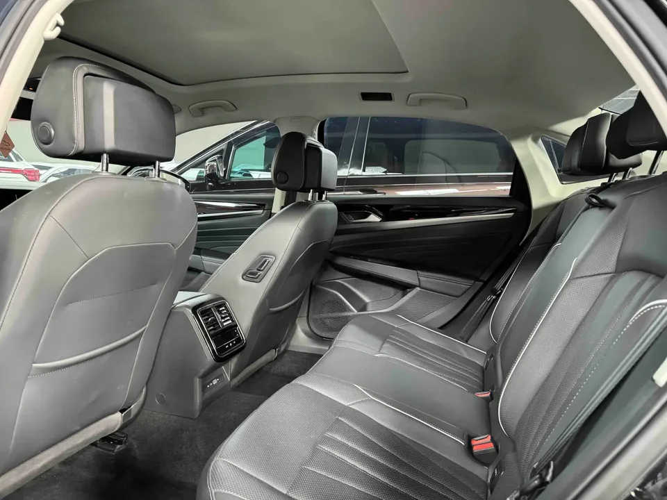Volkswagen Passat Passat 2024 330TSI Elite Edition 2024 — миниатюра 3