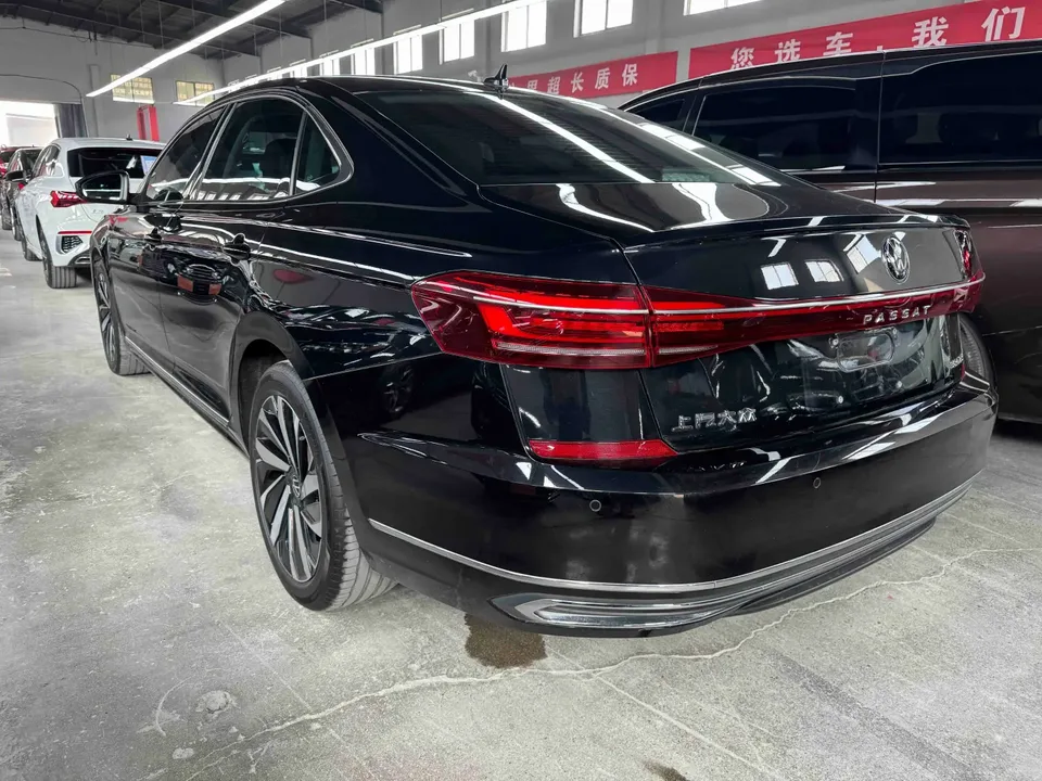 Volkswagen Passat Passat 2024 330TSI Elite Edition 2024 — миниатюра 4
