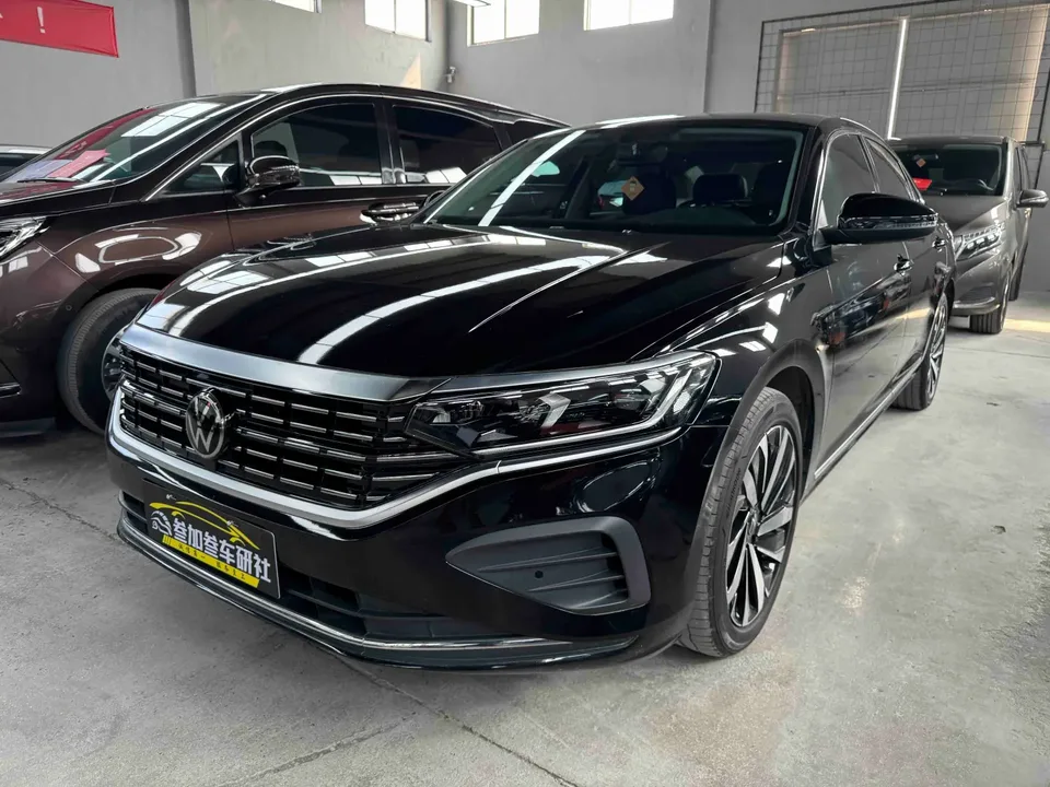 Volkswagen Passat 2024