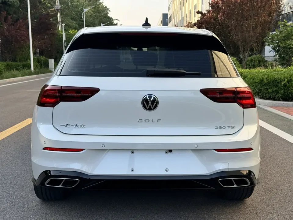 Volkswagen Golf Golf 2023 Golf 2023 280TSI DSG R-Line 2023 — thumbnail 2