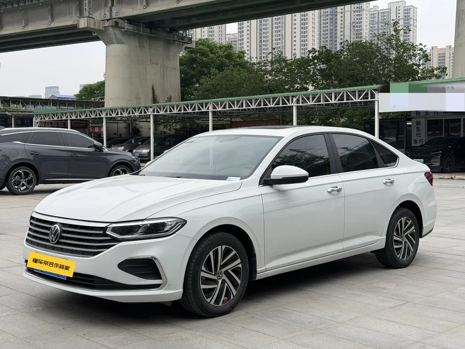 Volkswagen Lavida Lavida 2023 Lavida 2023 280TSI DSG Starry Sky Edition 2022 — photo 1, buy with delivery to Moscow