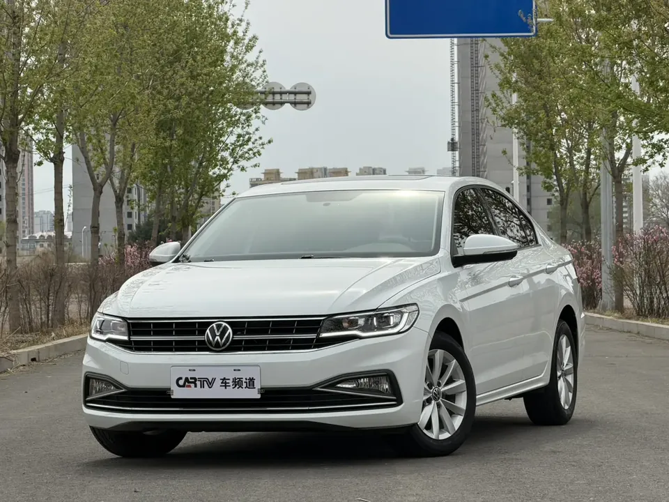 Volkswagen Bora 2022