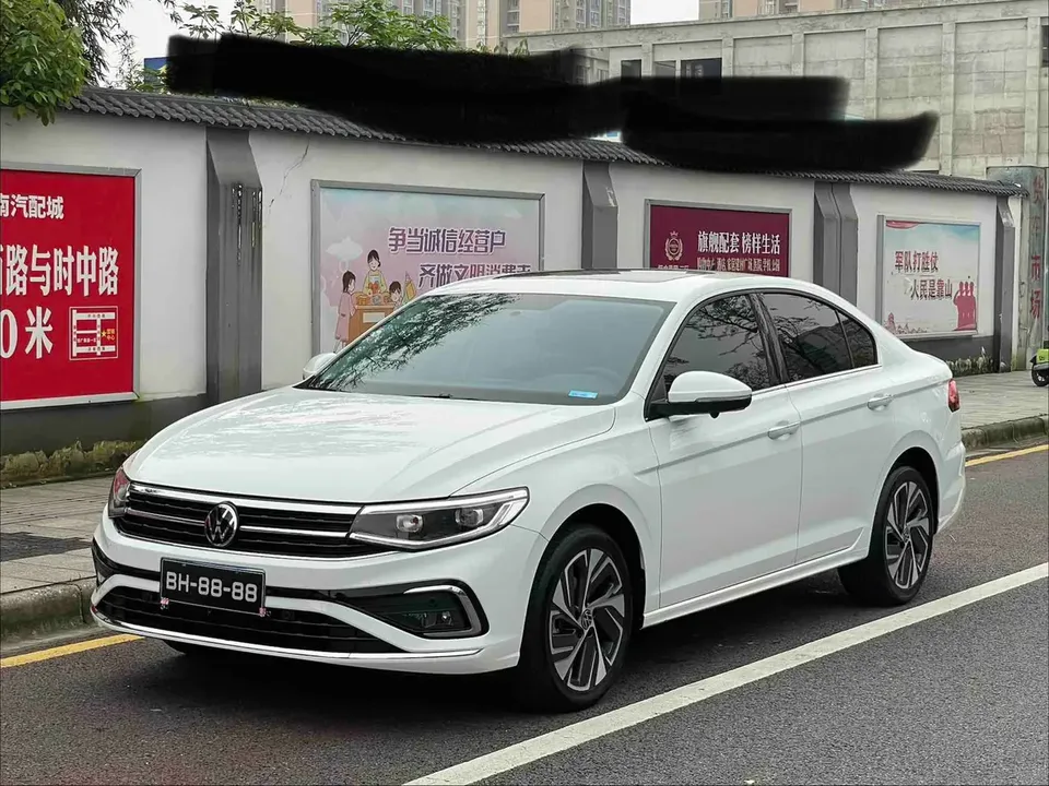 Volkswagen Bora 2023