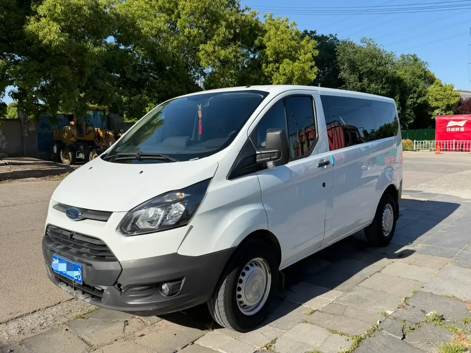 Ford Transit V362 2.0T diesel manual multi-functional commercial vehicle short-axle low-roof 5/6-seat national VI 2022 — фото 1, купить с доставкой в Москву