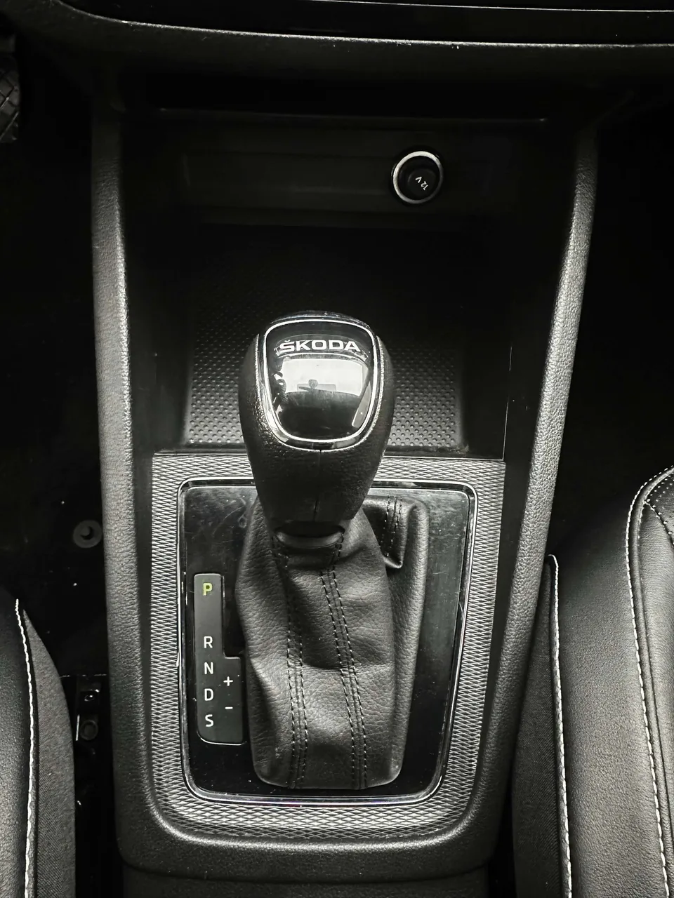Skoda Comek Comek 2022 1.5L Automatic Comfort Edition 2022 — thumbnail 4