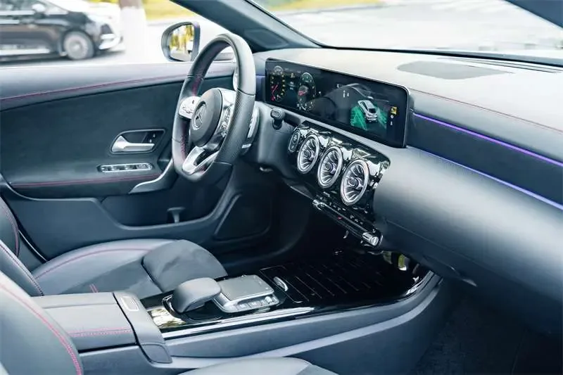Mercedes-Benz CLA (Imported) facelift CLA 200 five-door hunting coupe 2023 — миниатюра 5
