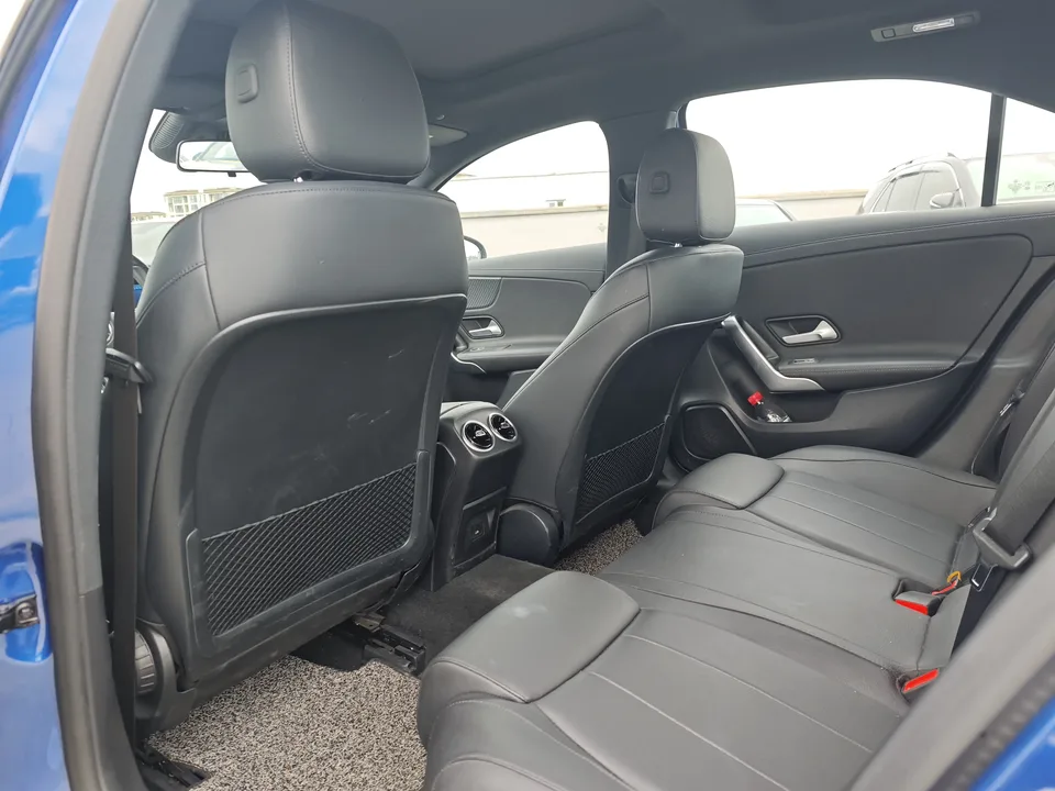 Mercedes-Benz Mercedes Benz A Class Mercedes-Benz A-Class 2023 A 200 L Sports Sedan Dynamic Edition 2023 — миниатюра 5