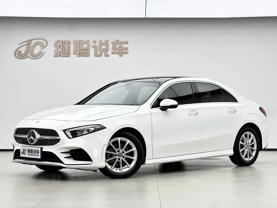 Mercedes-Benz Mercedes Benz A Class 2022