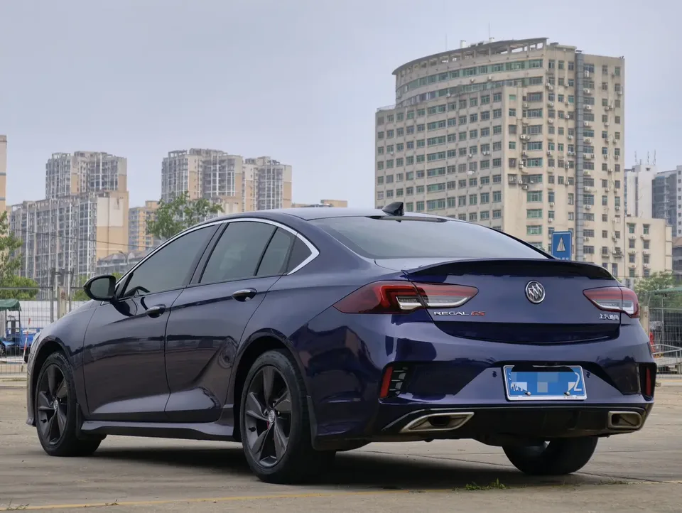 Buick Majesty Regal 2021 GS 28T Elite 2022 — миниатюра 2