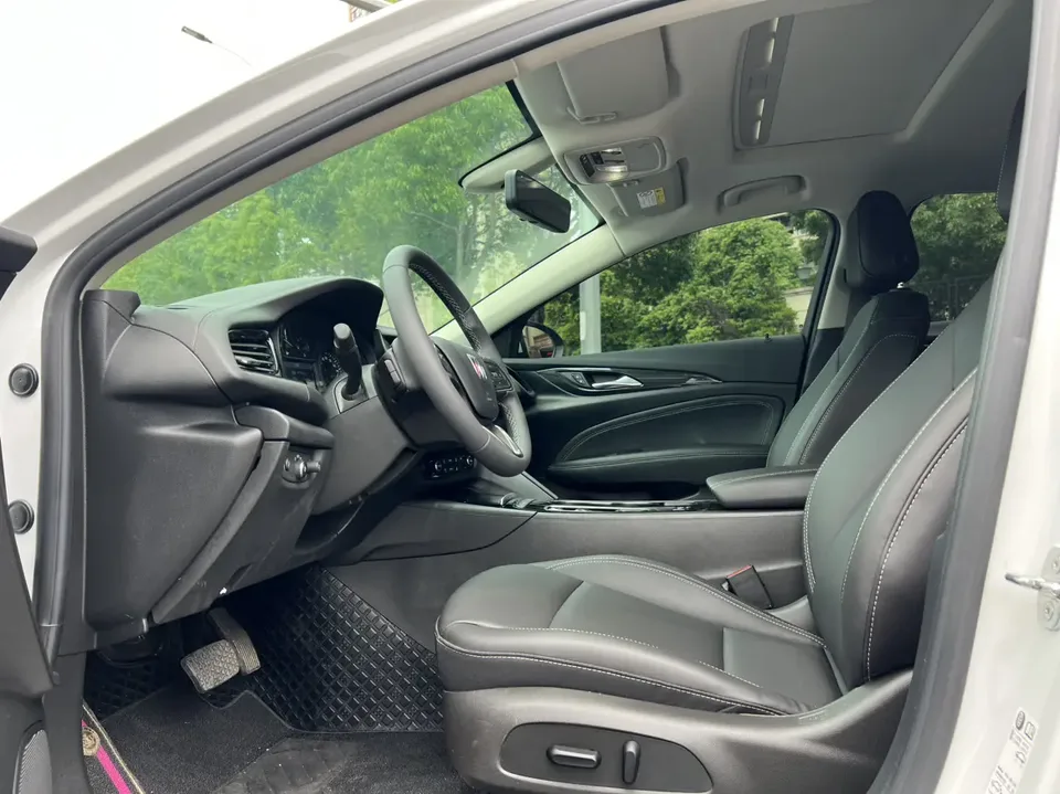 Buick Majesty Regal 2024 25T Super Edition 2024 — миниатюра 3