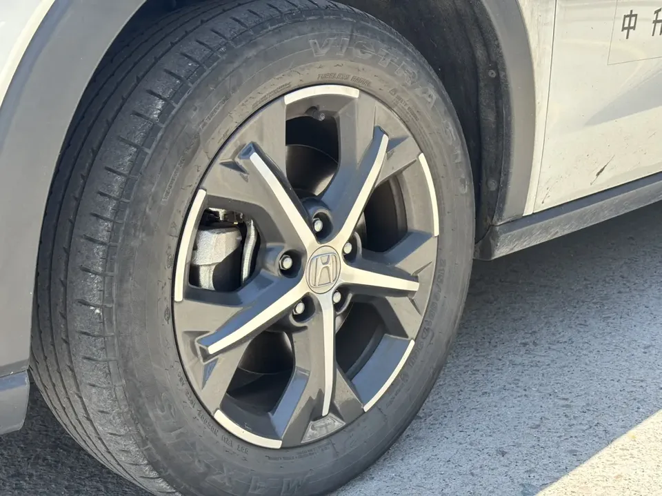 Honda ZR-V 1.5T CVT Technology Edition 2023 — миниатюра 3