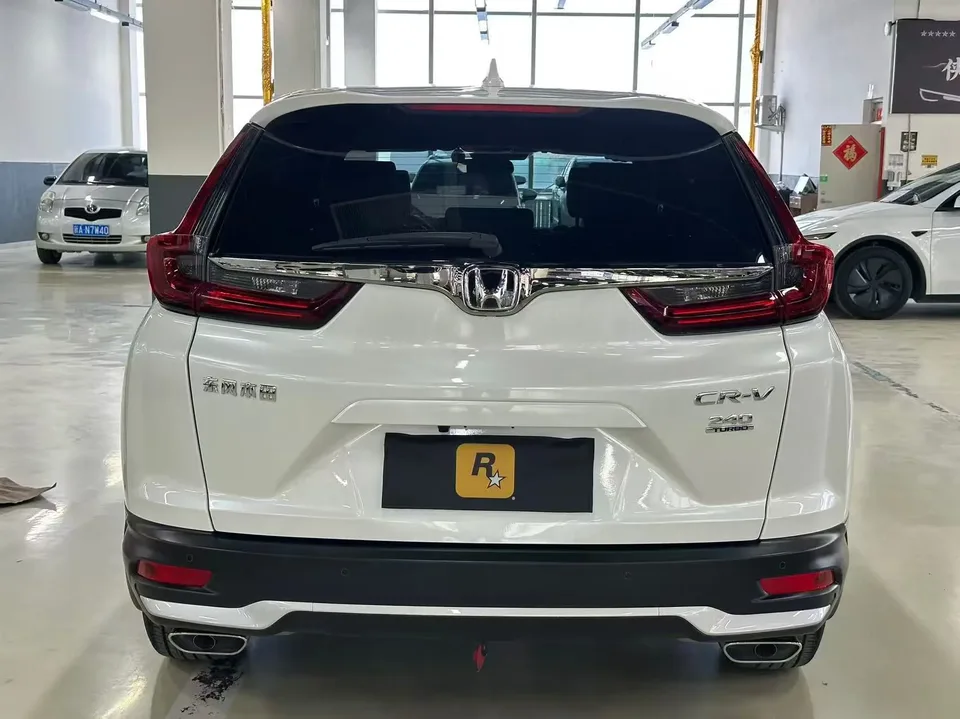 Honda CR-V Honda CR-V 2021 240TURBO CVT 2WD Fashion Edition 2022 — миниатюра 2