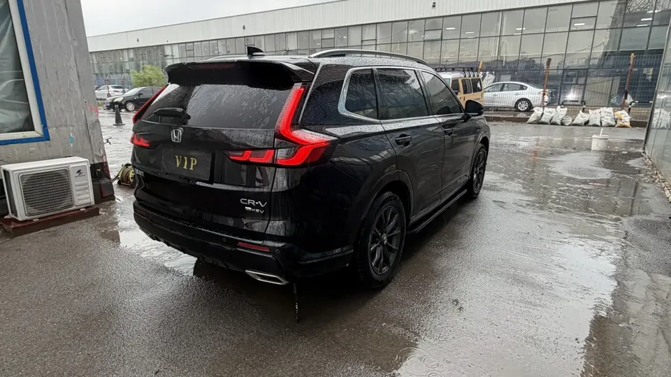 Honda CR-V e:HEV 2.0L 2WD Zhiyi Edition 2025 — миниатюра 2