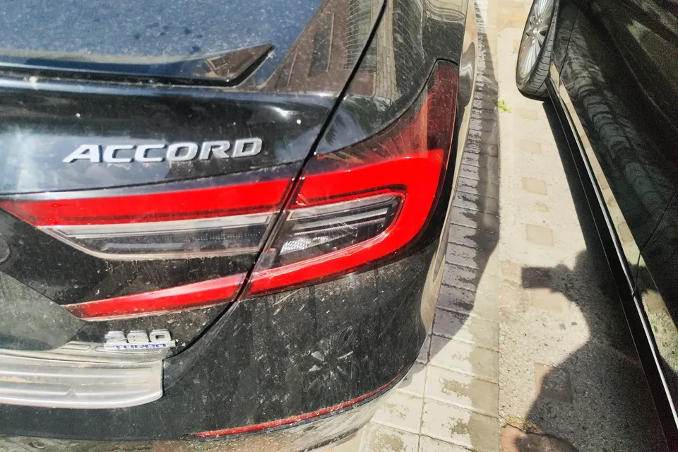 Honda Accord 2022 Accord 260TURBO Fantasy Night Premium Edition 2022 — миниатюра 5