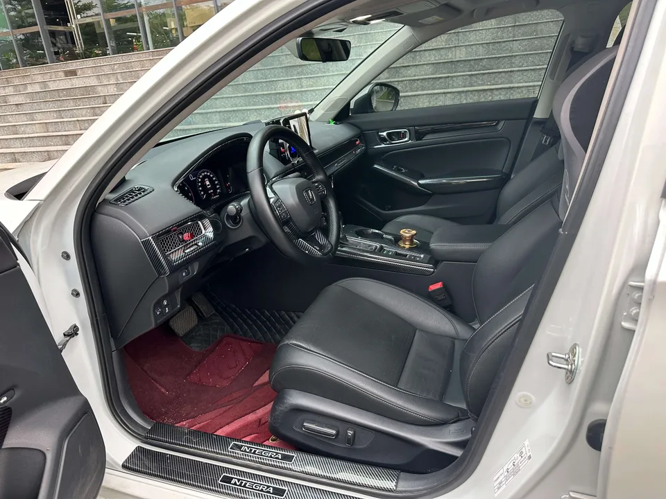 Honda Integra 240TURBO CVT Deluxe Edition 2024 — миниатюра 5