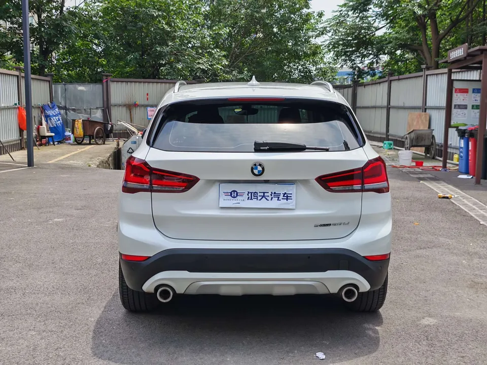 BMW X1 BMW X1 2022 sDrive20Li Fashion Edition 2023 — миниатюра 2