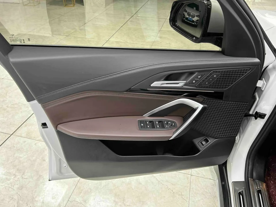 BMW X1 BMW X1 2024 1.5T Automatic Front-wheel Drive 5-seater Original Customized Edition 2025 — миниатюра 4