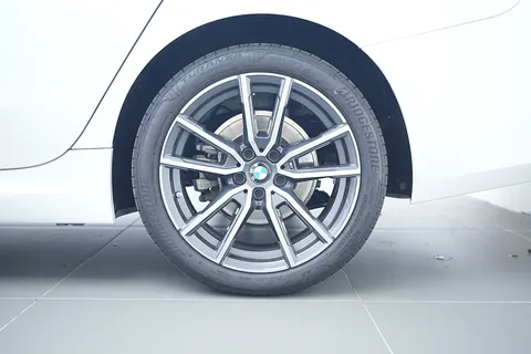 BMW 3 Series 2024 купить в Москве