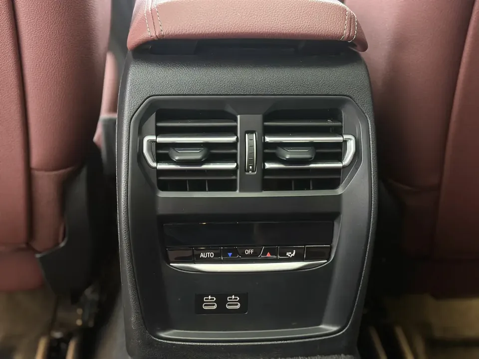 BMW 3 Series BMW 3 Series 2023 320Li M Sport Package 2024 — миниатюра 4