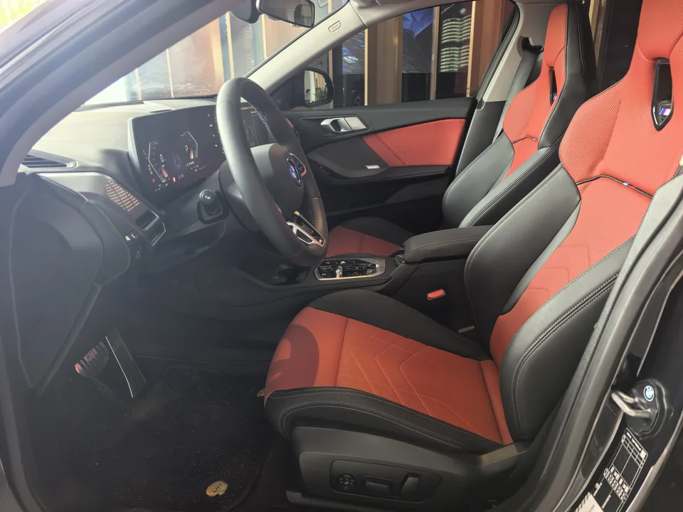 BMW 2 Series BMW 2 Series 225L M Sport Shadow Edition 2025 — миниатюра 5