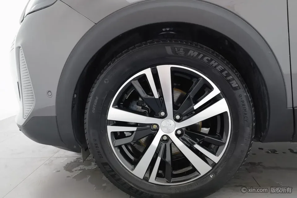 Peugeot 4008 360THP Technology Edition 2022 — миниатюра 2