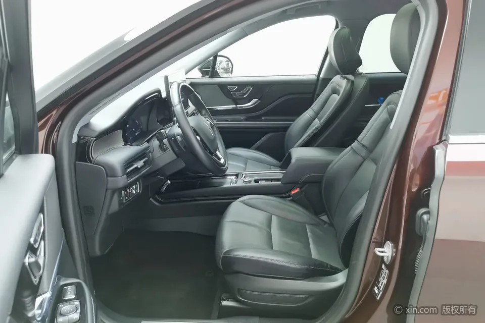 Lincoln Adventurer adventurer 2022 2.0T 2WD Elegant Edition 2022 — миниатюра 4