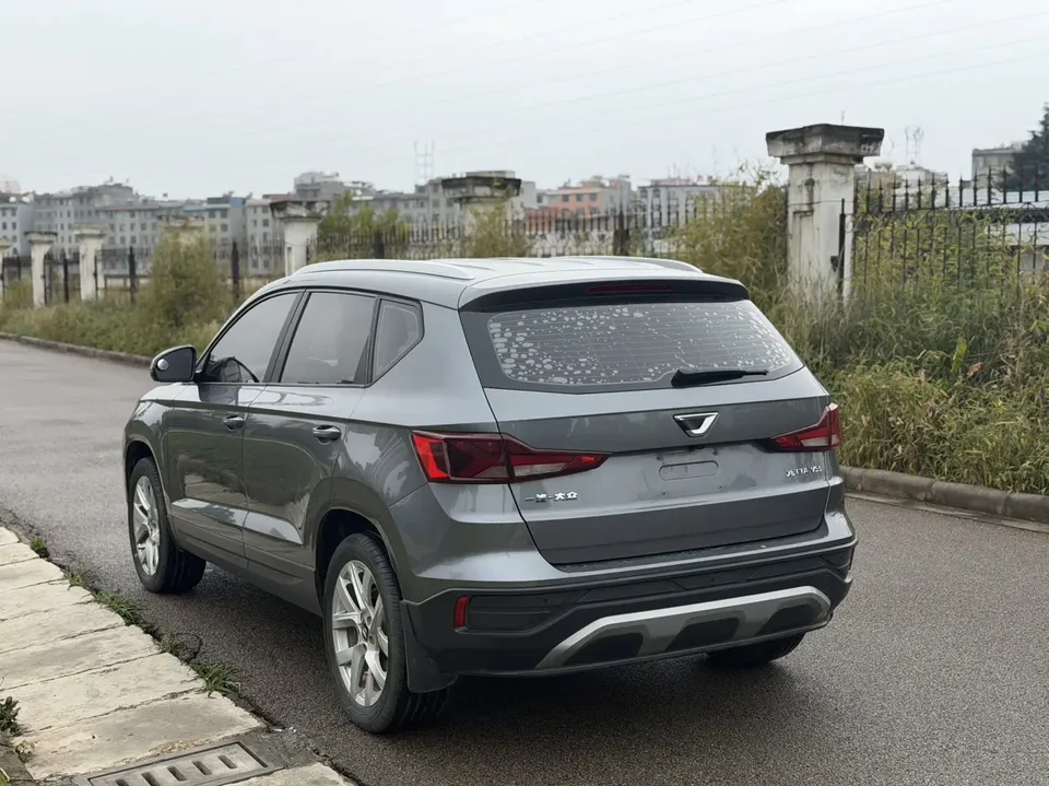 Jetta VS5 VS5 2022 Jetta VS5 2022 280TSI Automatic Progressive Edition Pro 2022 — thumbnail 4