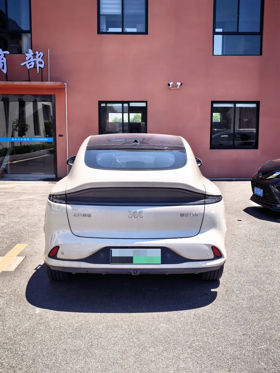IM Motors LS6 LS6 2023 Max Long Battery Edition 2023 — thumbnail 4