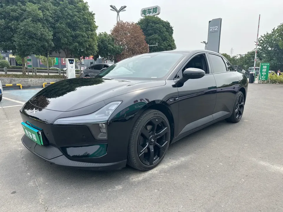 XPeng Xiaopeng MONA M03 2024