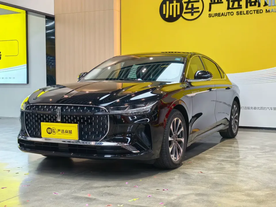Lincoln Z 2022