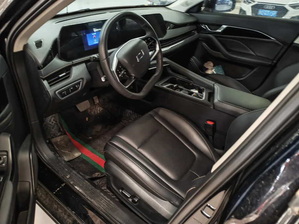FAW Bestune B70 Bestune B70 2024 fourth generation 2.0T Lingyu version 2024 — миниатюра 5